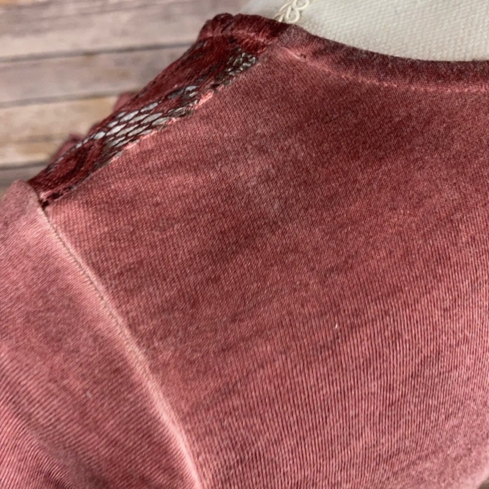 Dantelle Rusty Red Lace Design Tee - Picture 4 of 5